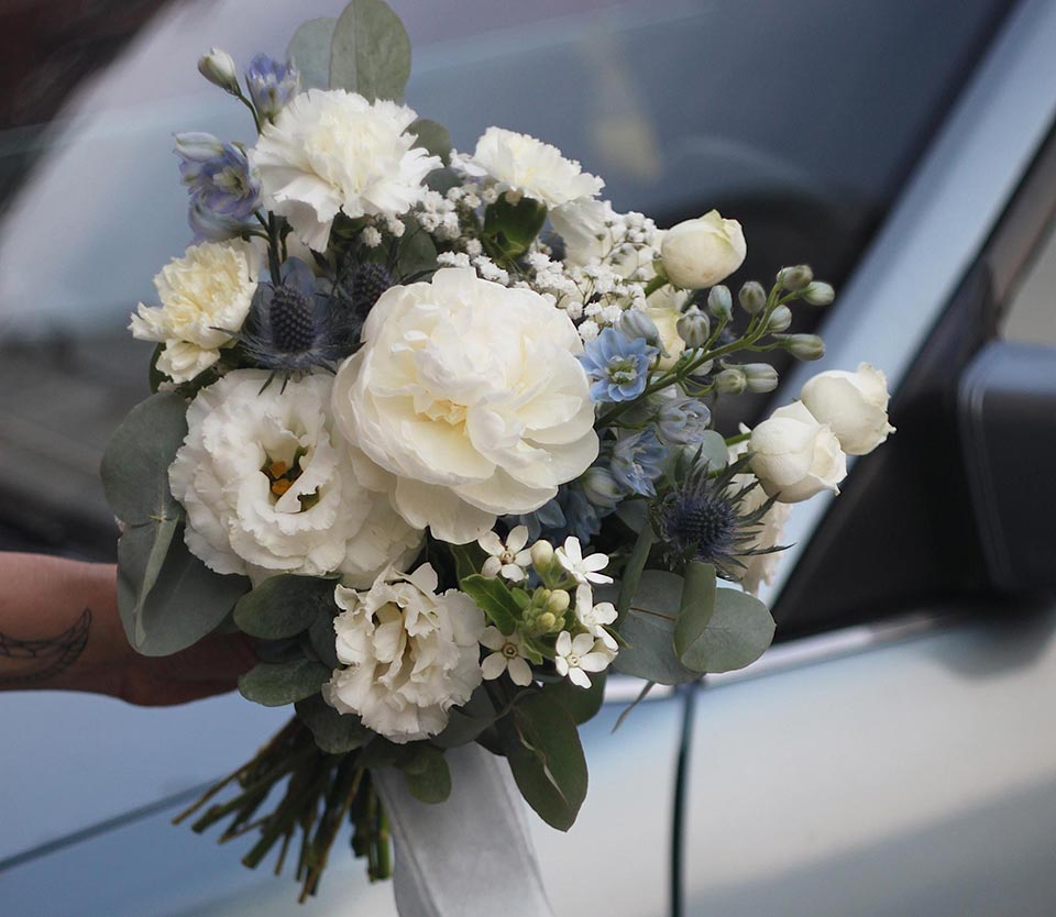 Цветы жених и невеста приметы