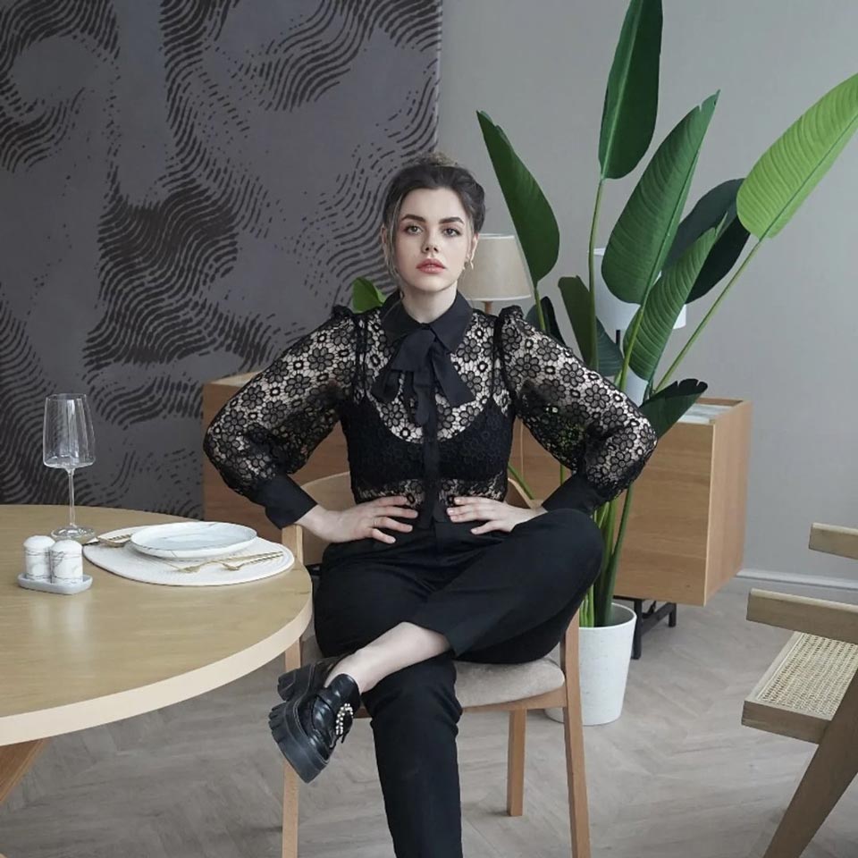 «Ювелирные украшения — это очень личное»: интервью с популярным блогером Инессой Мертей
