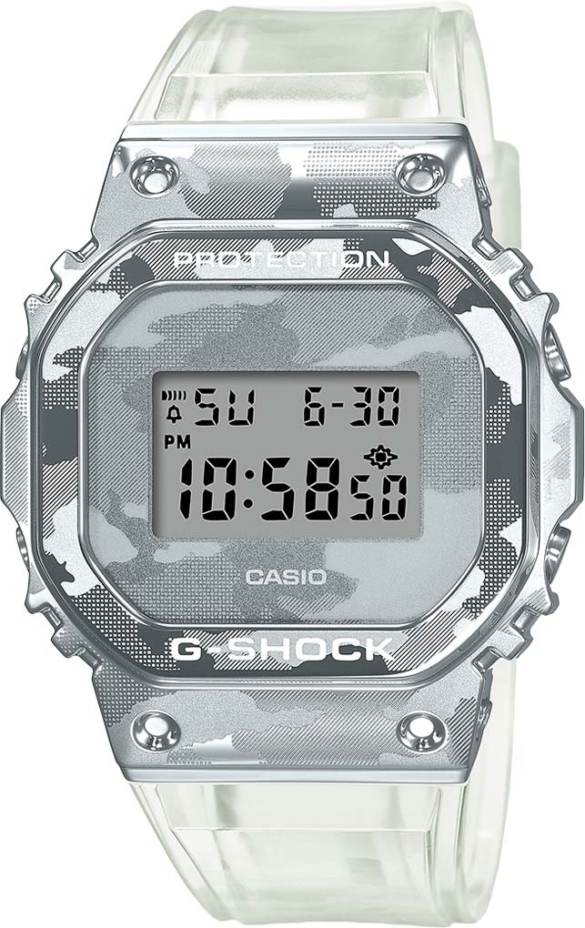 Японские наручные часы Casio G-SHOCK GM-5600SCM-1ER с хронографом